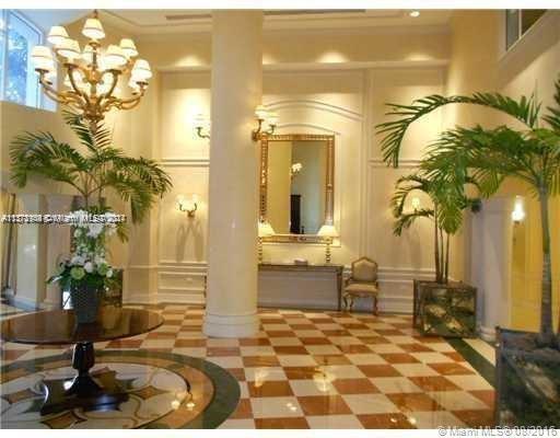 19900 E Country Club Dr # 718, Aventura FL 33180