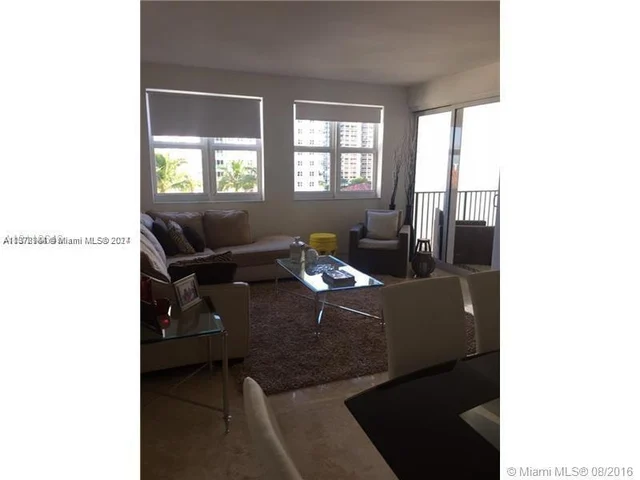 19900 E Country Club Dr # 718, Aventura FL 33180