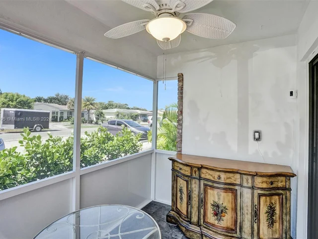 2141 NE 68th St # 108, Fort Lauderdale FL 33308