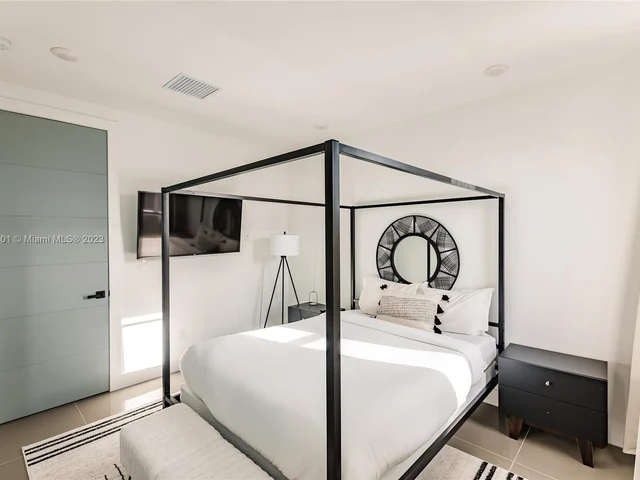 3645 SW 3rd St, Miami FL 33135