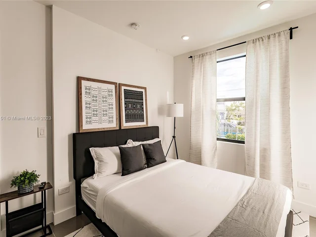 3645 SW 3rd St, Miami FL 33135