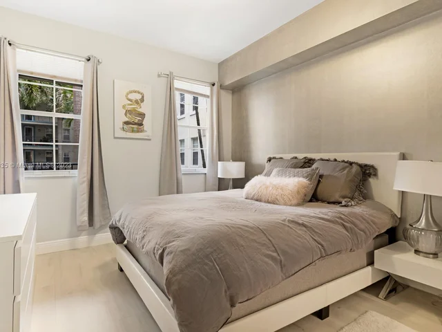 533 NE 3rd Ave # 229, Fort Lauderdale FL 33301