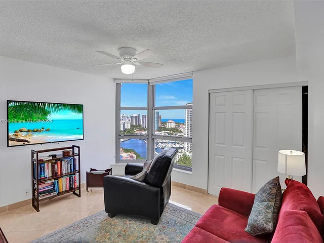 3500 Mystic Pointe Dr # 2605, Aventura FL 33180