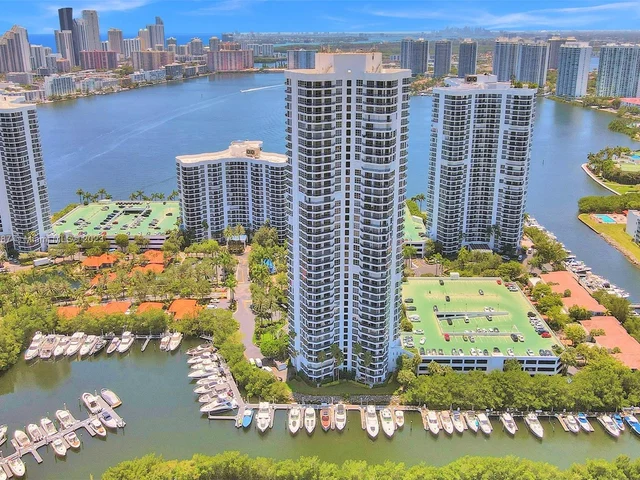 3500 Mystic Pointe Dr # 2605, Aventura FL 33180