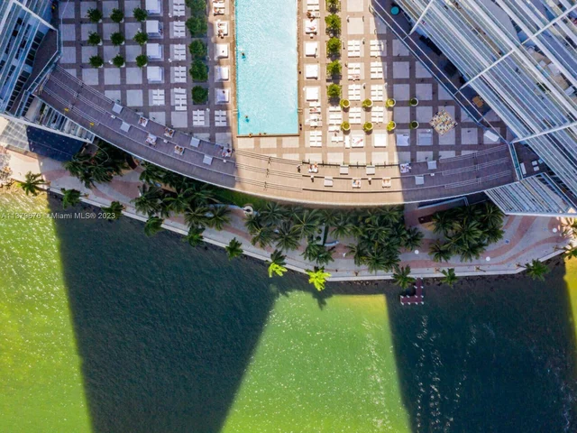 475 Brickell Ave # 5115, Miami FL 33131