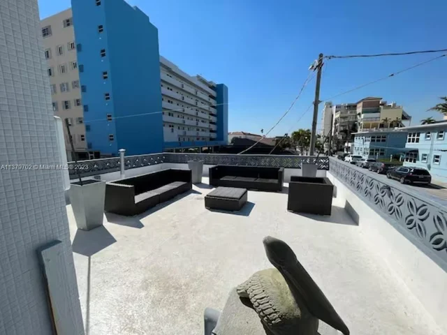 300 S Broadwalk # 1, Hollywood FL 33019