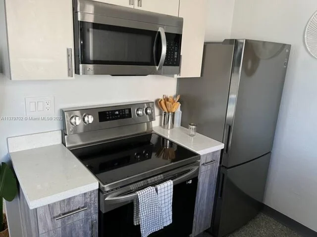 300 S Broadwalk # 1, Hollywood FL 33019