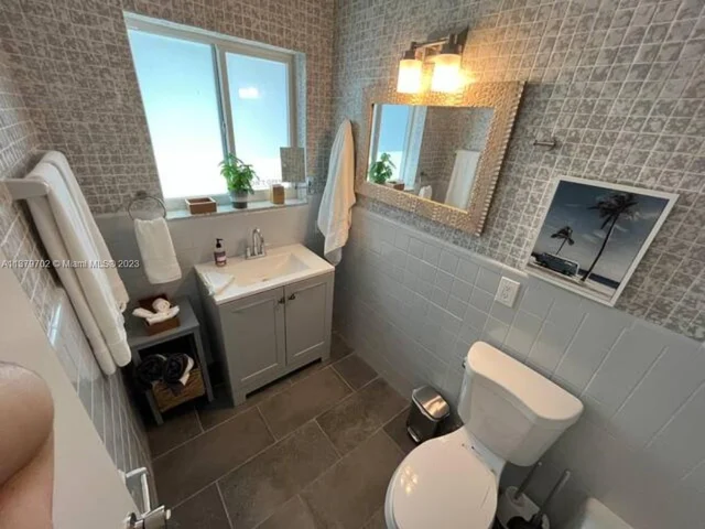 300 S Broadwalk # 1, Hollywood FL 33019