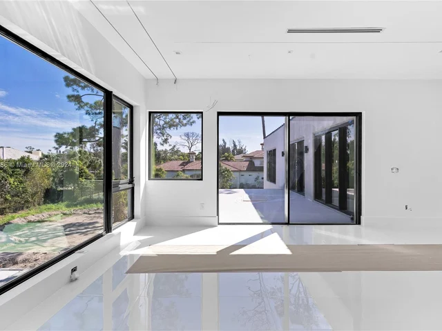 6482 NW 65th Way, Parkland FL 33067