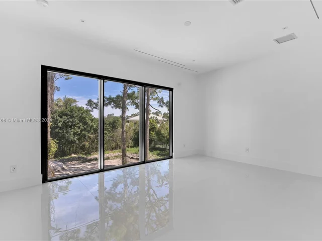 6482 NW 65th Way, Parkland FL 33067