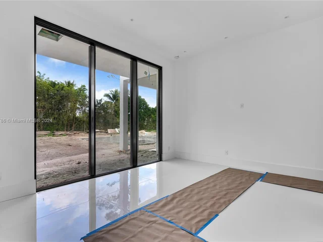 6482 NW 65th Way, Parkland FL 33067