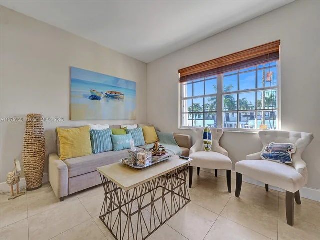 345 Virginia St # 6, Hollywood FL 33019