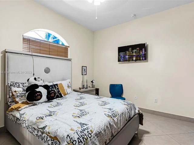 12969 SW 220th Ter, Miami FL 33170