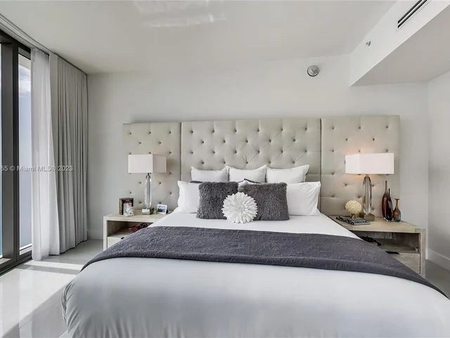 15701 Collins Ave # 2601, Sunny Isles Beach FL 33160