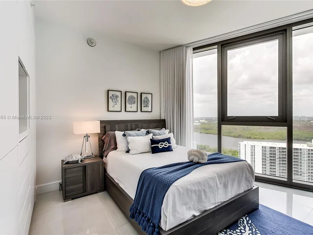 15701 Collins Ave # 2601, Sunny Isles Beach FL 33160