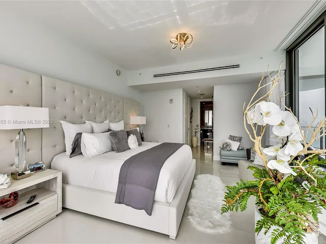 15701 Collins Ave # 2601, Sunny Isles Beach FL 33160