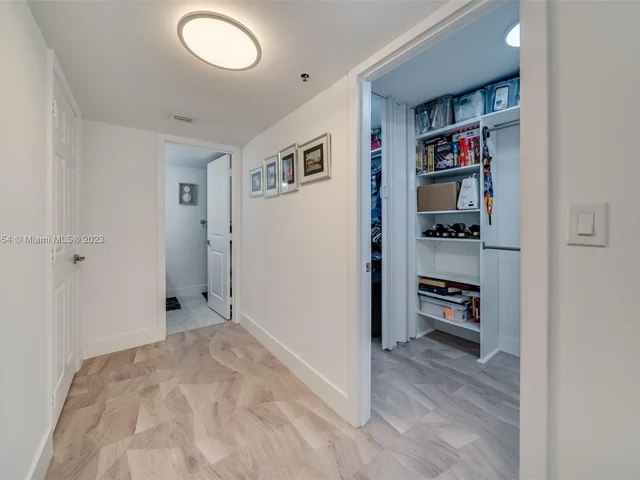 1201 S Ocean Dr # 1105N, Hollywood FL 33019