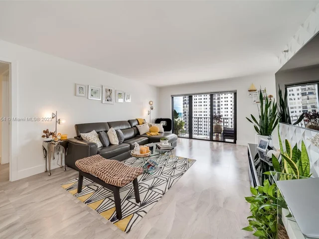 1201 S Ocean Dr # 1105N, Hollywood FL 33019