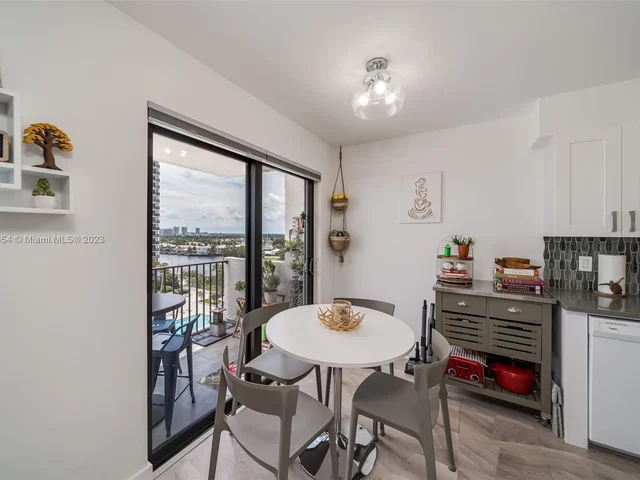 1201 S Ocean Dr # 1105N, Hollywood FL 33019