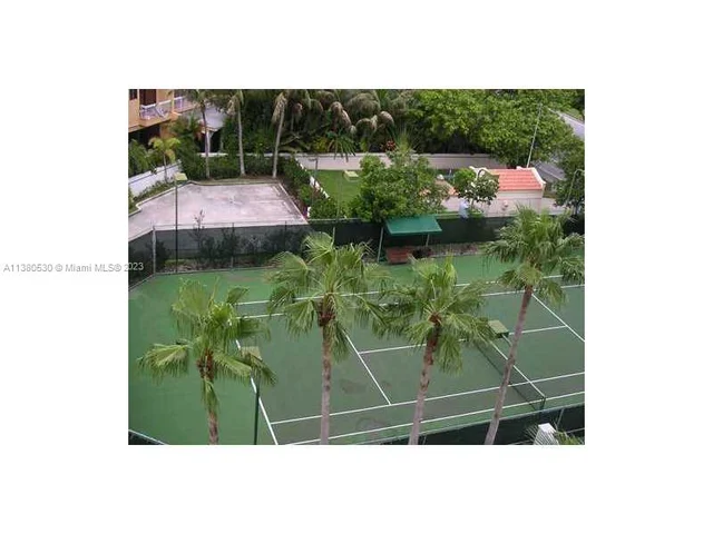 3600 YACHT CLUB DR # 704, Aventura FL 33180