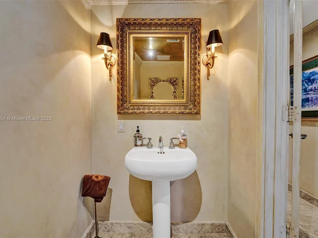 3101 S Ocean Dr # 508, Hollywood FL 33019