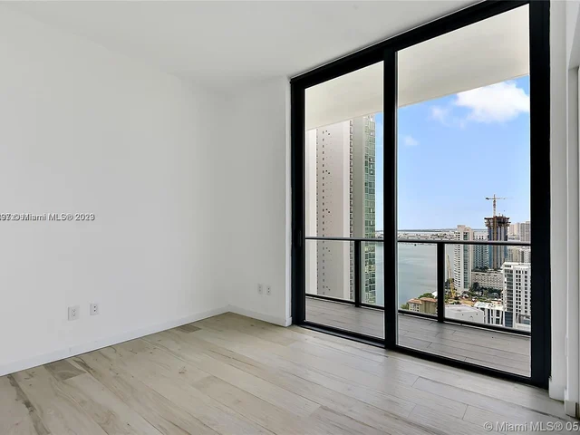 480 NE 31st St # 3301, Miami FL 33137