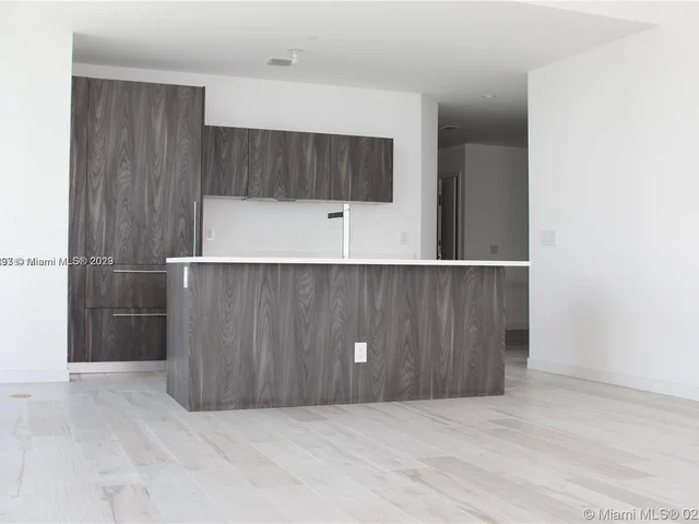 480 NE 31st St # 3301, Miami FL 33137