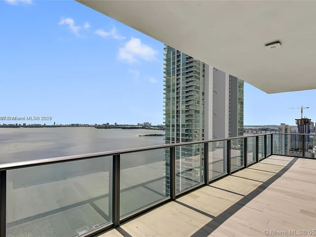 480 NE 31st St # 3301, Miami FL 33137