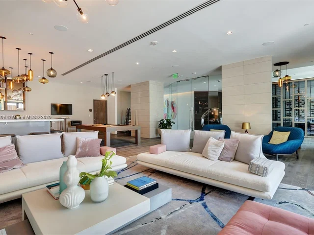 480 NE 31st St # 3301, Miami FL 33137