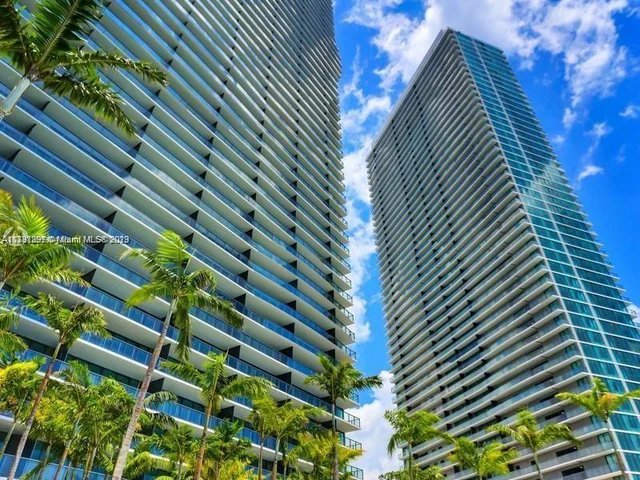 480 NE 31st St # 3301, Miami FL 33137