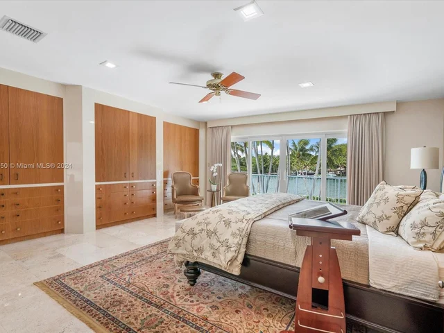 8900 Bay Dr, Surfside FL 33154