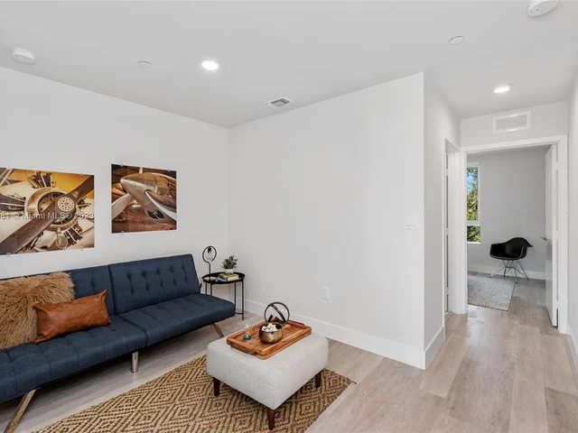 2535 NE 193rd St # 3202, Miami FL 33180