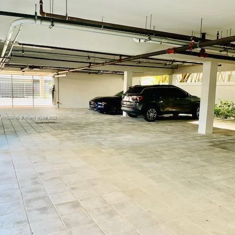 619 Meridian Ave # 4, Miami Beach FL 33139