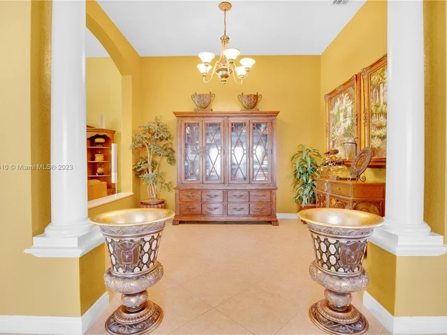 5431 SW 184th Way, Miramar FL 33029