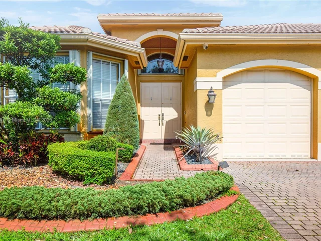 5431 SW 184th Way, Miramar FL 33029