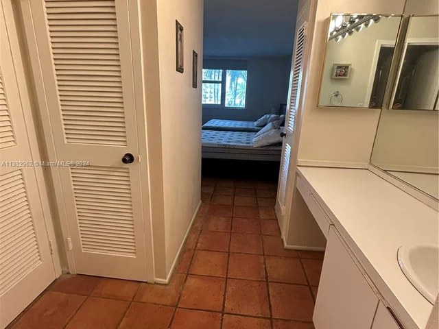 2030 S Ocean Dr # 201, Hallandale Beach FL 33009