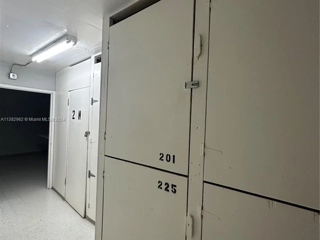 2030 S Ocean Dr # 201, Hallandale Beach FL 33009