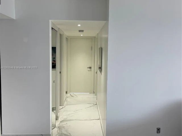 3800 S Ocean Dr # 1115, Hollywood FL 33019