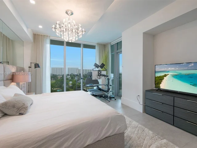 330 Sunny Isles Blvd # 502, Sunny Isles Beach FL 33160