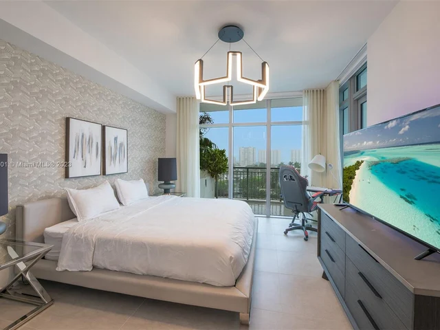 330 Sunny Isles Blvd # 502, Sunny Isles Beach FL 33160