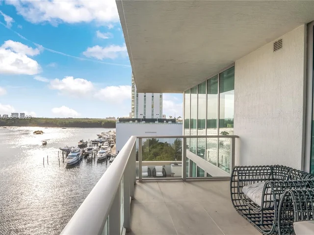 330 Sunny Isles Blvd # 502, Sunny Isles Beach FL 33160