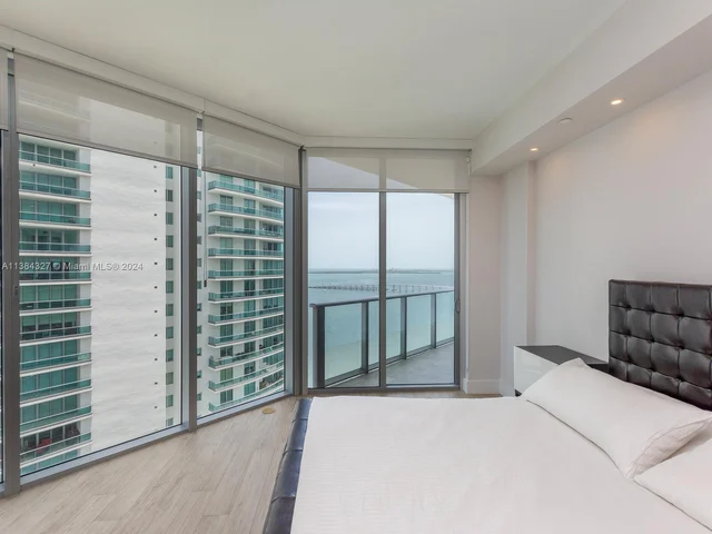 1300 Brickell Bay Dr # 3804, Miami FL 33131