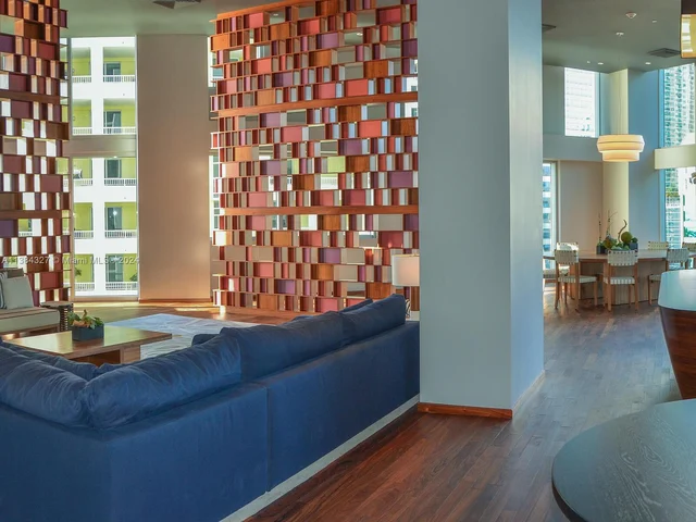 1300 Brickell Bay Dr # 3804, Miami FL 33131