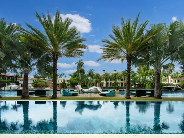 1510 W 25th St, Miami Beach FL 33140