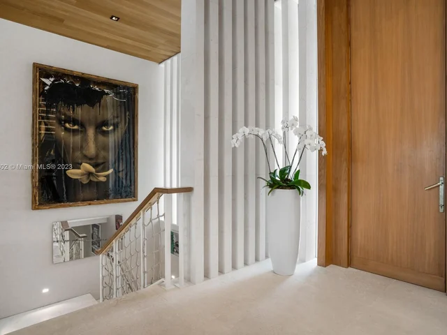 1510 W 25th St, Miami Beach FL 33140