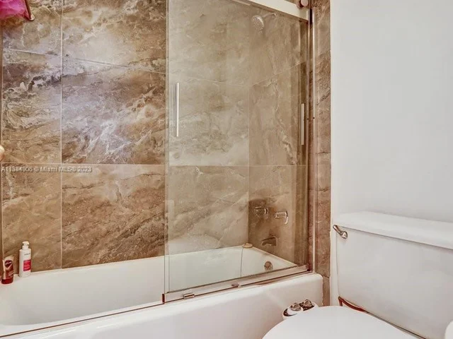 1965 S Ocean Dr # 4G, Hallandale Beach FL 33009