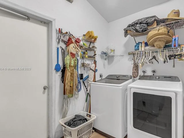 19505 SW 264th St, Homestead FL 33031