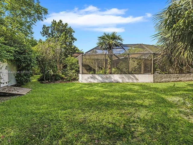 19505 SW 264th St, Homestead FL 33031