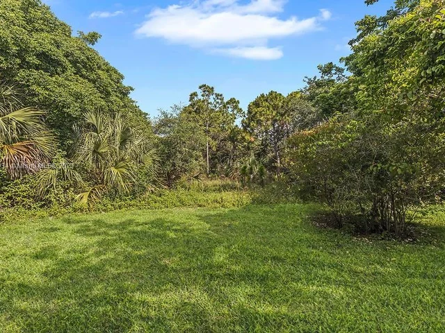 19505 SW 264th St, Homestead FL 33031