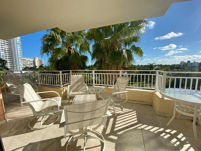 799 Crandon Blvd # 408, Key Biscayne FL 33149